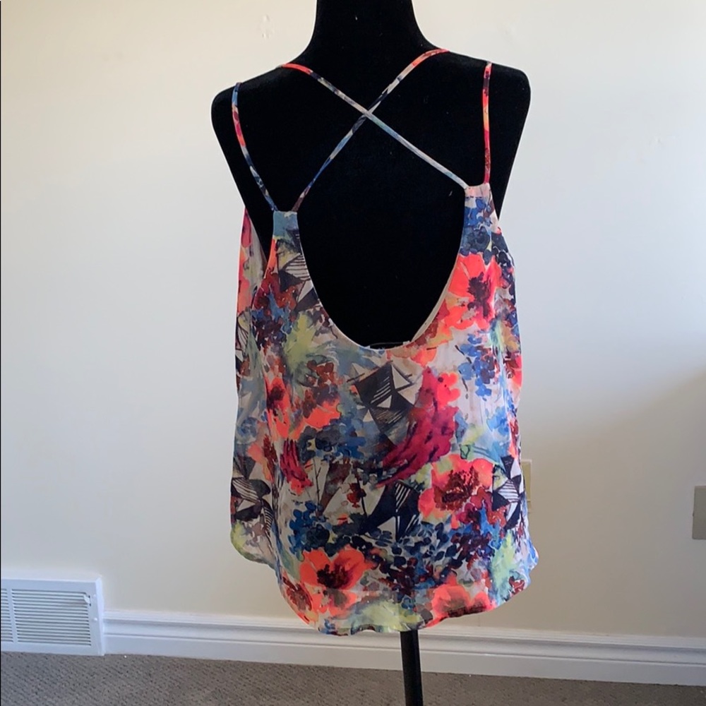 Strappy Tank - Picture 3 of 3
